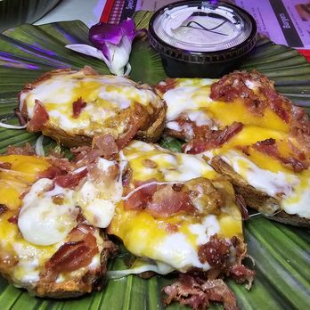 Lolas Pizza Palace - Pizza Near Me - Arlington Heights, Illinois Lolas Pizza Palace - Pizza Near Me - Arlington Heights, Illinois