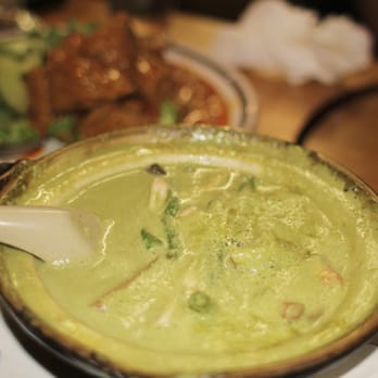 Banana Leaf - green curry - Malaysian Near Me - Philadelphia, Pennsylvania Banana Leaf - green curry - Malaysian Near Me - Philadelphia, Pennsylvania