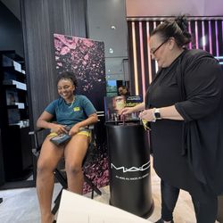 MAC Cosmetics - Master class