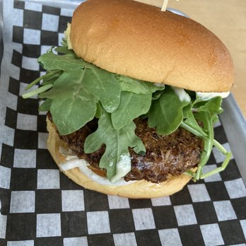 Gladstone Brewing - Burger - Breweries Near Me - Courtenay, British Columbia