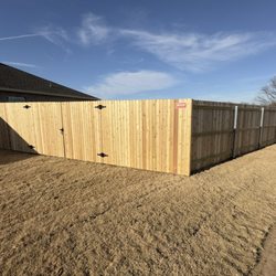 Aaron Fence - 6' tall, Dog Ear with 2.5" steel posts with our exclusive 1" thick cedar pickets.