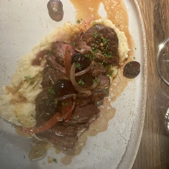 Le Layon - Duck - French Near Me - Lyon, 69