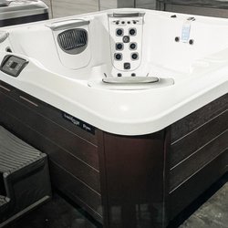 Southern Leisure Spas & Patio - Hot tub we purchased. Just one model up.