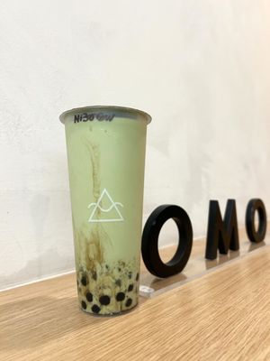 OMOMO TEA SHOPPE by null