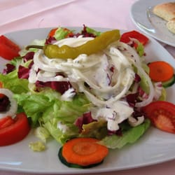 Da Gianni - Da Gianni/Böblingen: Gemischter Salat mit warmem Brot
