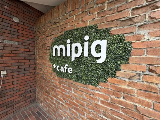 mipig cafe Harajuku by null