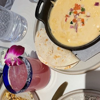 Perdida - Mexican Kitchen - Margarita and Warm Queso - Mexican Near Me - Denver, Colorado