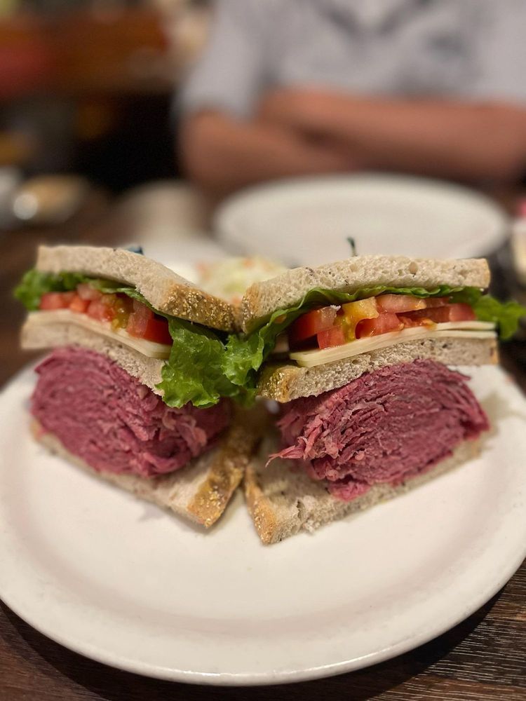 Sherman's Deli & Bakery