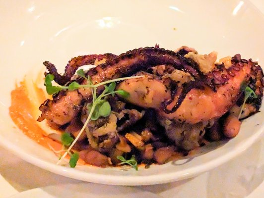 RingSide Steakhouse by null