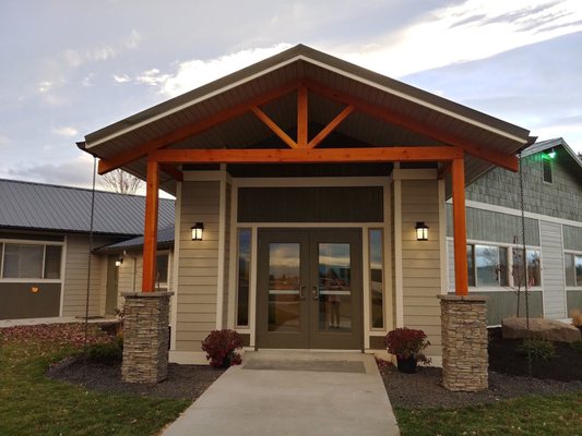 Three Sisters Adventist Christian School