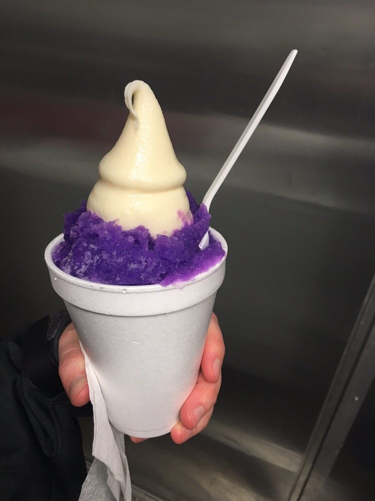 Jenny's Sno Cones & Wow Food