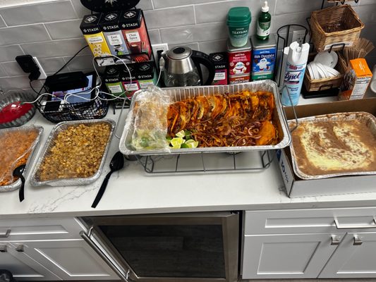 United Mariscos Y Birrieria by null