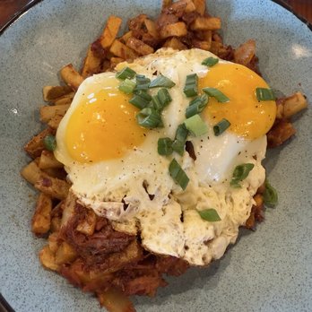 The Tipsy Oak - Smoked brisket hash - Gastropubs Near Me - Arlington, Texas The Tipsy Oak - Smoked brisket hash - Gastropubs Near Me - Arlington, Texas