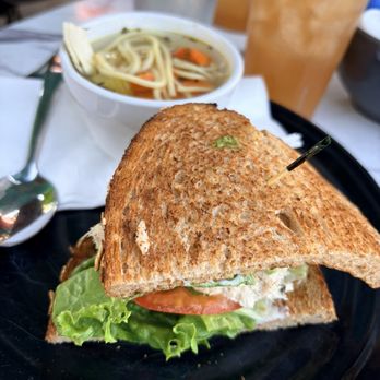 The Filling Station Cafe - Half tuna and soup - Breakfast & Brunch Near Me - Orange, California