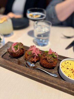 Solstice Seasonal Kitchen & Bar by null
