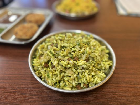 Radhe Chaat by null