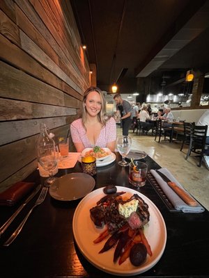 Lewis & Main Restaurant & Bar by null