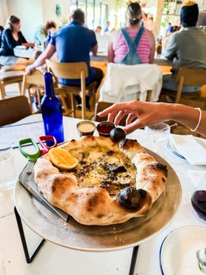 Sho Pizza Bar by null