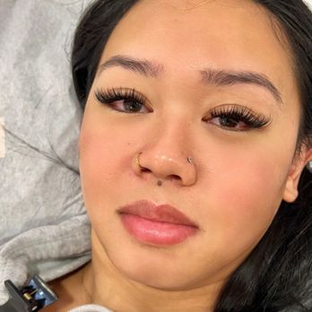 MaxiLash Boutique - Wispy Volume Full Set by Trina - Eyelash Service Near Me - Boston, Massachusetts MaxiLash Boutique - Wispy Volume Full Set by Trina - Eyelash Service Near Me - Boston, Massachusetts