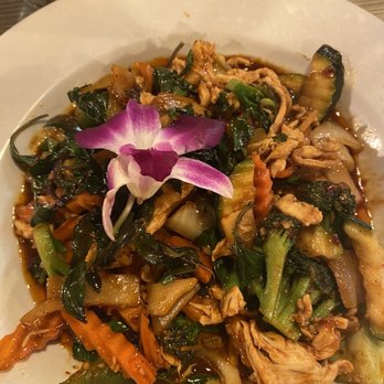 Thai Thai Restaurant - Spicy basil w/ extra chicken and extra veggies - Thai Near Me - Oceanside, California