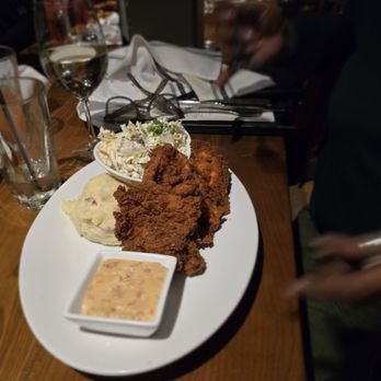 Oswego Grill - Fried chicken dinner - American Near Me - Vancouver, Washington Oswego Grill - Fried chicken dinner - American Near Me - Vancouver, Washington