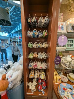 Moomin Shop Helsinki Airport Non-Schengen by null