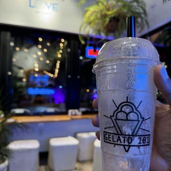Gelato 101 - Finished my delicious smoothie - Gelato Near Me - Encinitas, California