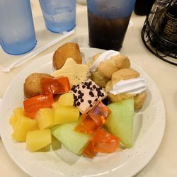 Flaming Grill & Buffet - Deserts