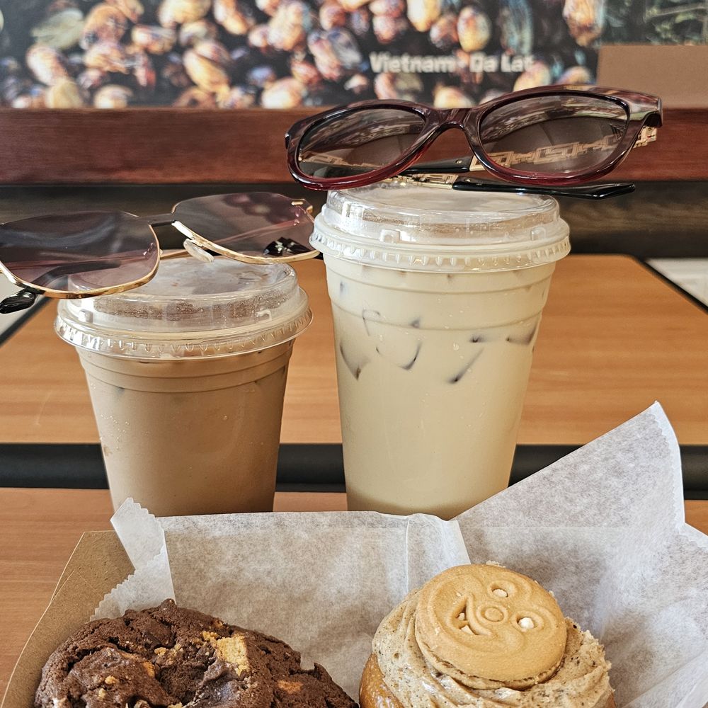 TOP 10 BEST Fresh Donuts near Metuchen, NJ - Updated 2026 - Yelp, image size:1000x1000