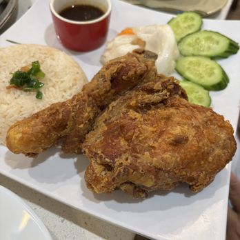 Hue Kitchen - Fried chicken roti - Noodles Near Me - Santa Ana, California Hue Kitchen - Fried chicken roti - Noodles Near Me - Santa Ana, California
