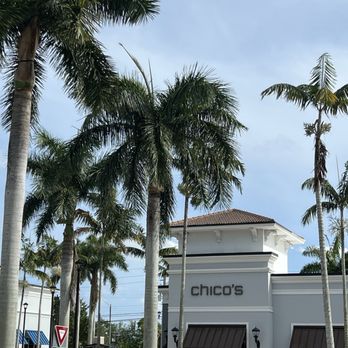Chico's - Women's Clothing Near Me - Delray Beach, Florida