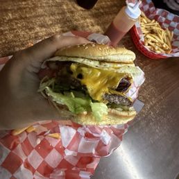 Double Cheeseburger