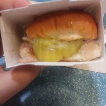 White Castle - Fast Food Near Me - North Bergen, New Jersey