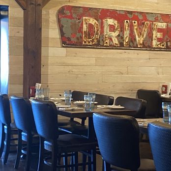 Pear Tree Kitchen & Bar - Steakhouses Near Me - Macon, Missouri