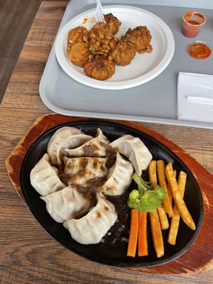 Momo Crave by null