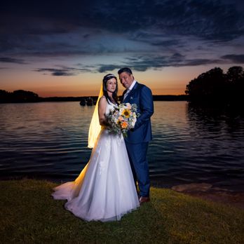 Die Hauptstadtfotografen - Hochzeitsfoto im Abendrot - Session Photography Near Me - Berlin, BE