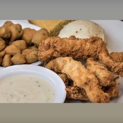 Cheyenne BBQ - Chicken strips, rotisserie, chicken and fried fish this was very yummy best.I've had in a long time