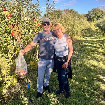 Ricker Hill Orchards - Fruits & Veggies Near Me - Turner, Maine