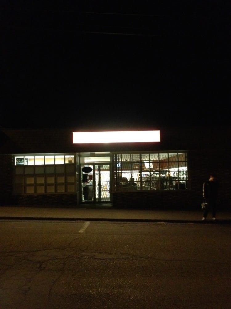 BC LIQUOR STORE Updated July 2024 2700 Dunsmuir Avenue, Cumberland