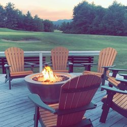 Winton's Tavern  - Westport Golf
