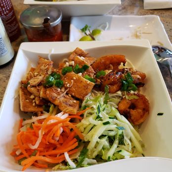 Saigon Cafe Millburn - Grilled chicken and shrimp with vermicelli - Vietnamese Near Me - Millburn, New Jersey Saigon Cafe Millburn - Grilled chicken and shrimp with vermicelli - Vietnamese Near Me - Millburn, New Jersey