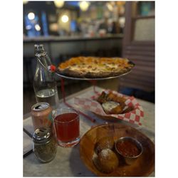 Ollie's Pizza - A little banquet