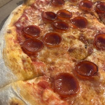 Local Pizza - Pepperoni pizza - Pizza Near Me - Osprey, Florida