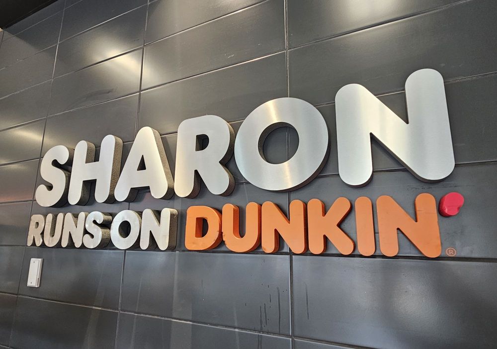 Dunkin' Logo