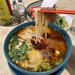 bun bo hue ($18)