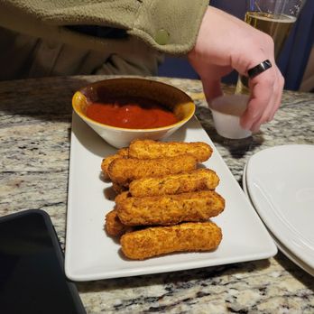 Atlantis Purple Parrot - Breakfast & Brunch Near Me - RENO, Nevada