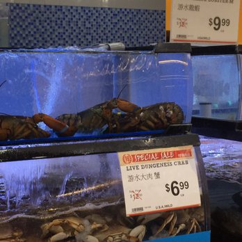 99 Ranch Market - Live Dungeness Crab $6.99/lb and lobster $9.99/lb - Seafood Markets Near Me - Alhambra, California