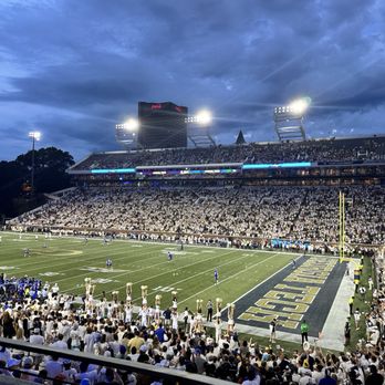 Bobby Dodd Stadium - Stadiums & Arenas Near Me - Atlanta, Georgia Bobby Dodd Stadium - Stadiums & Arenas Near Me - Atlanta, Georgia