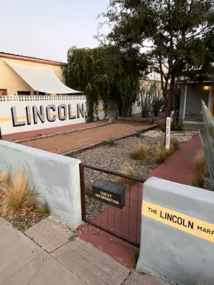 The Lincoln Marfa by null
