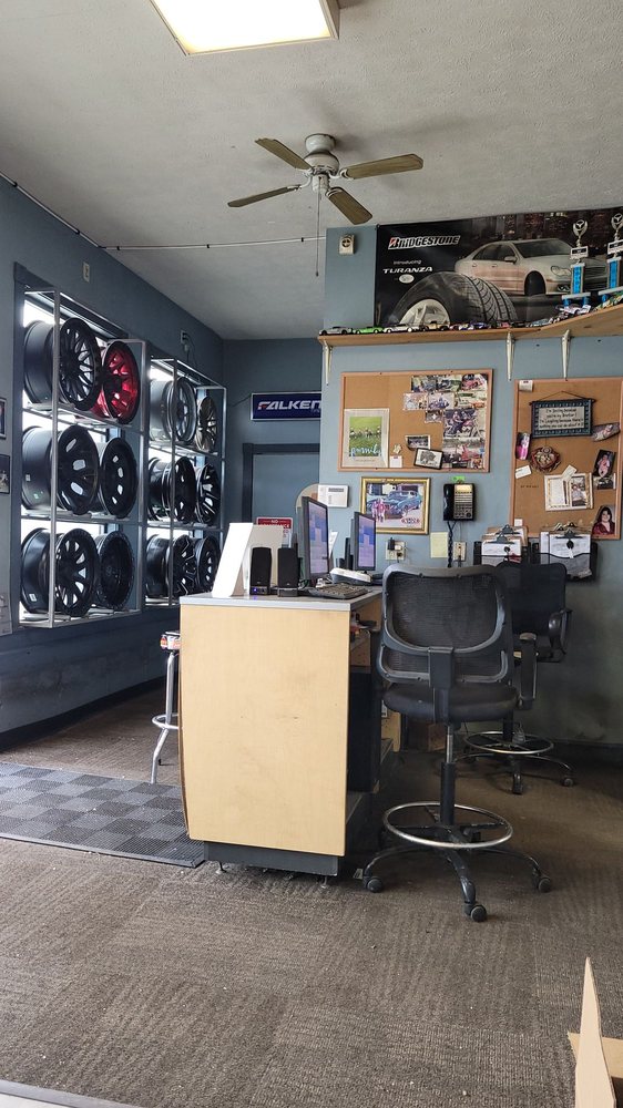A & B TIRE SERVICE Updated August 2024 15 Reviews 1183 Central St, Leominster